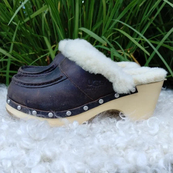 Ugg Kalie Genuine Black Leather Sheepskin Lined Wooden Clogs 7 - Picture 2 of 11